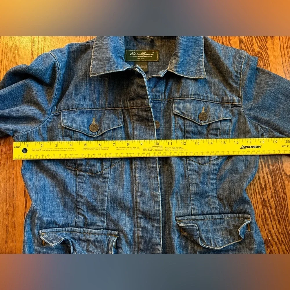 Eddie Bauer Button-Up Denim Jean Jacket 100% Cotton Women's Petite Small